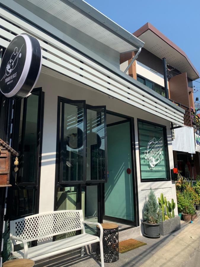 Youniverse Homestay Chiang Mai Bagian luar foto