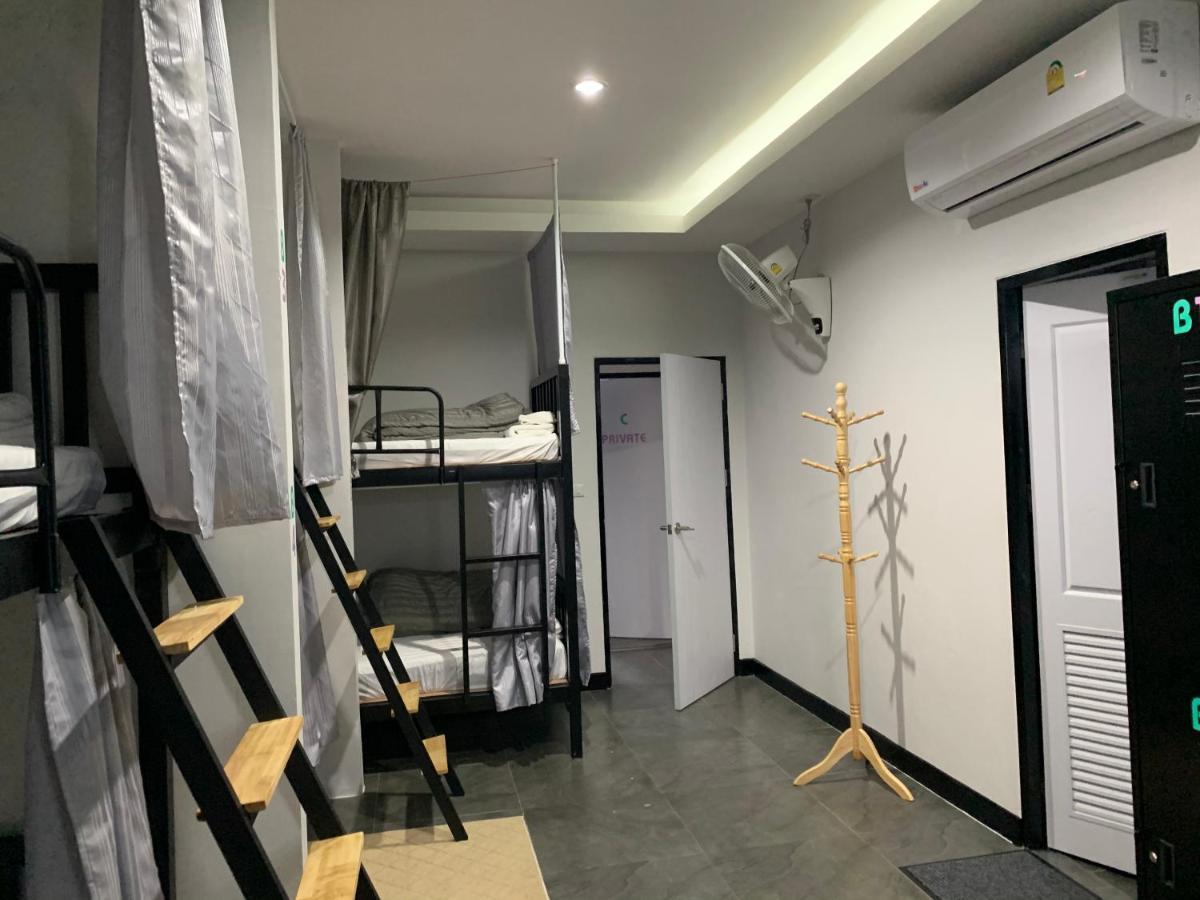 Youniverse Homestay Chiang Mai Bagian luar foto